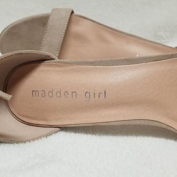 MADDEN Girl Beella Tan Suede Heeled Sandal Strappy - Picture 14 of 15
